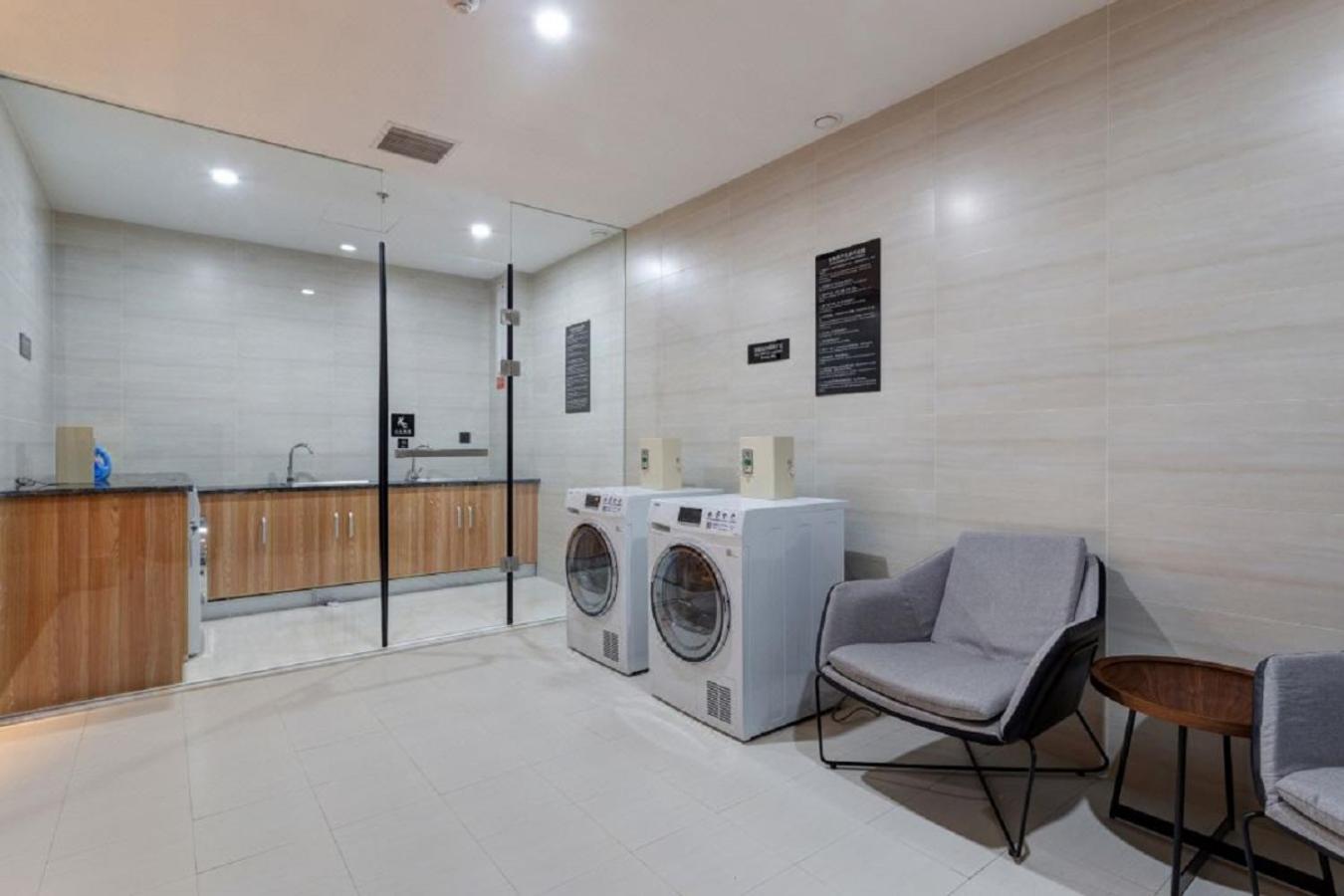 Отель Fairfield By Marriott Xi'An North Station Экстерьер фото
